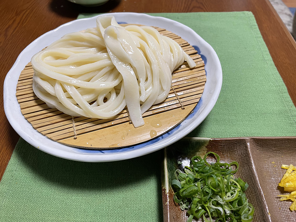 パソコン用うどんの写真
