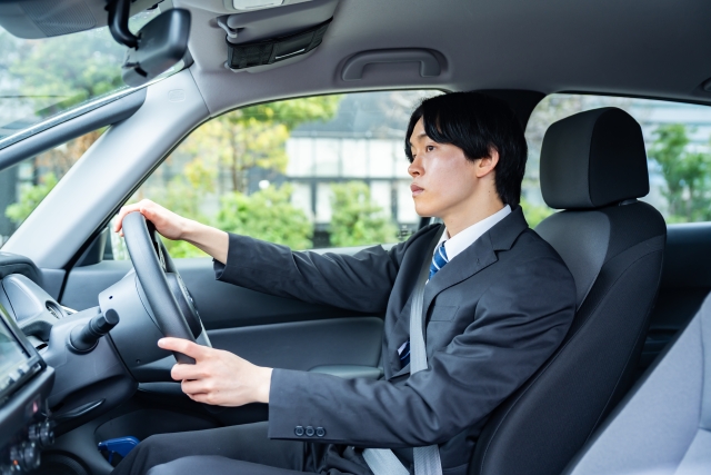 第一営業部社員